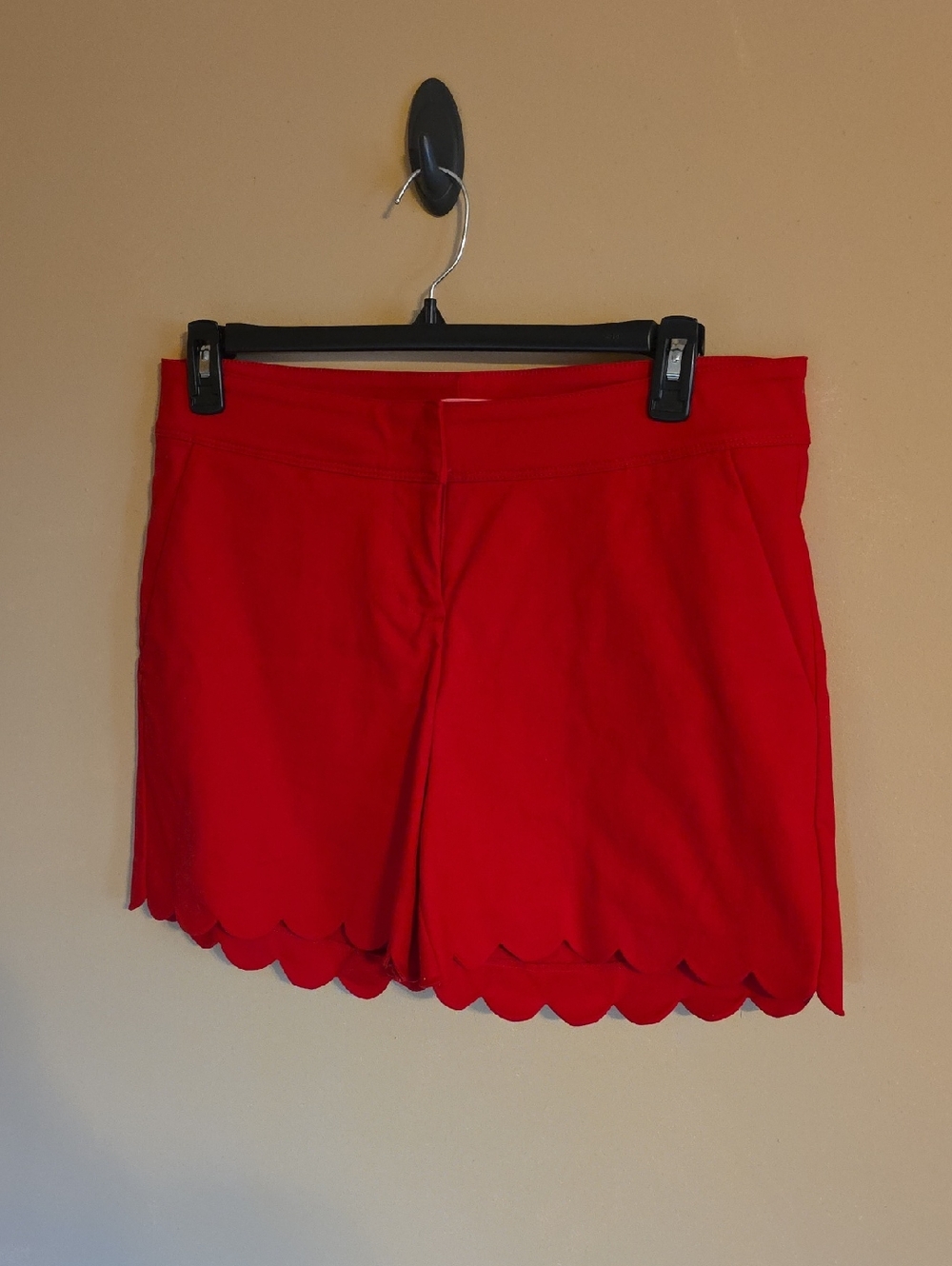 Women's Isaac Mizrahi Bright Red Petal Shorts Size 12